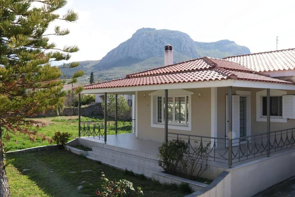 Вілла Fina'S House Corinth Екстер'єр фото