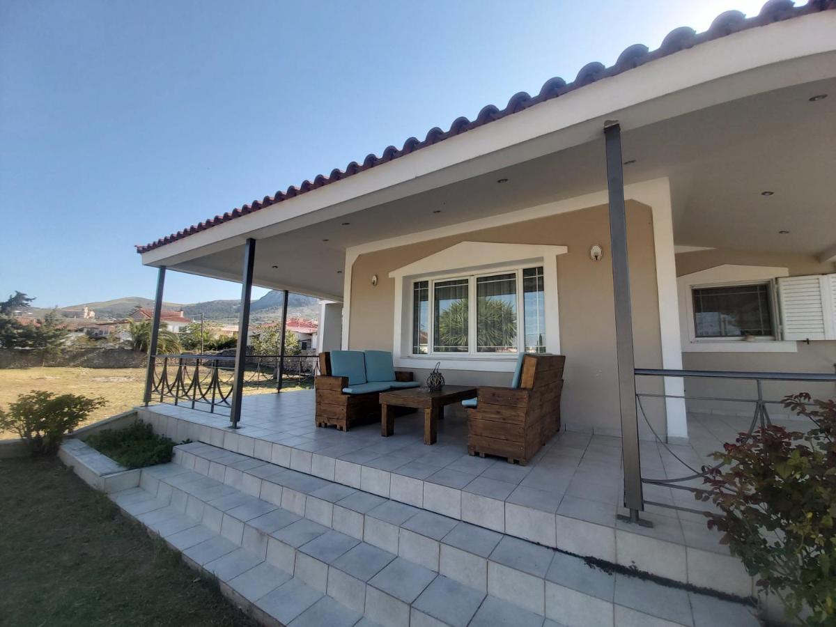 Вілла Fina'S House Corinth Екстер'єр фото